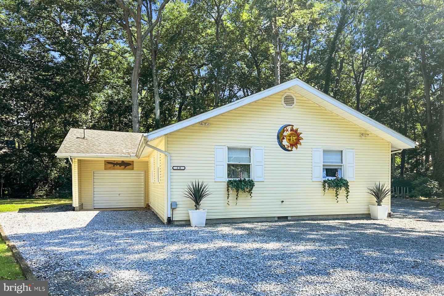 20 Southwind Property Photo 1