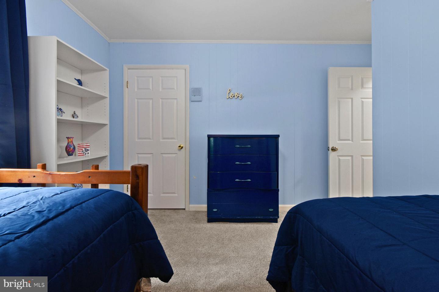 20 Southwind Property Photo 28