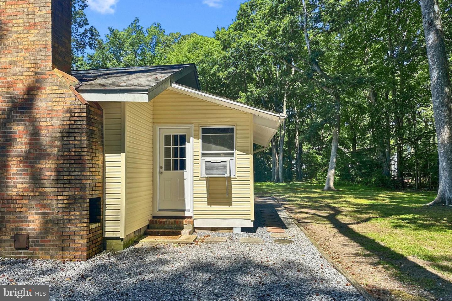 20 Southwind Property Photo 40