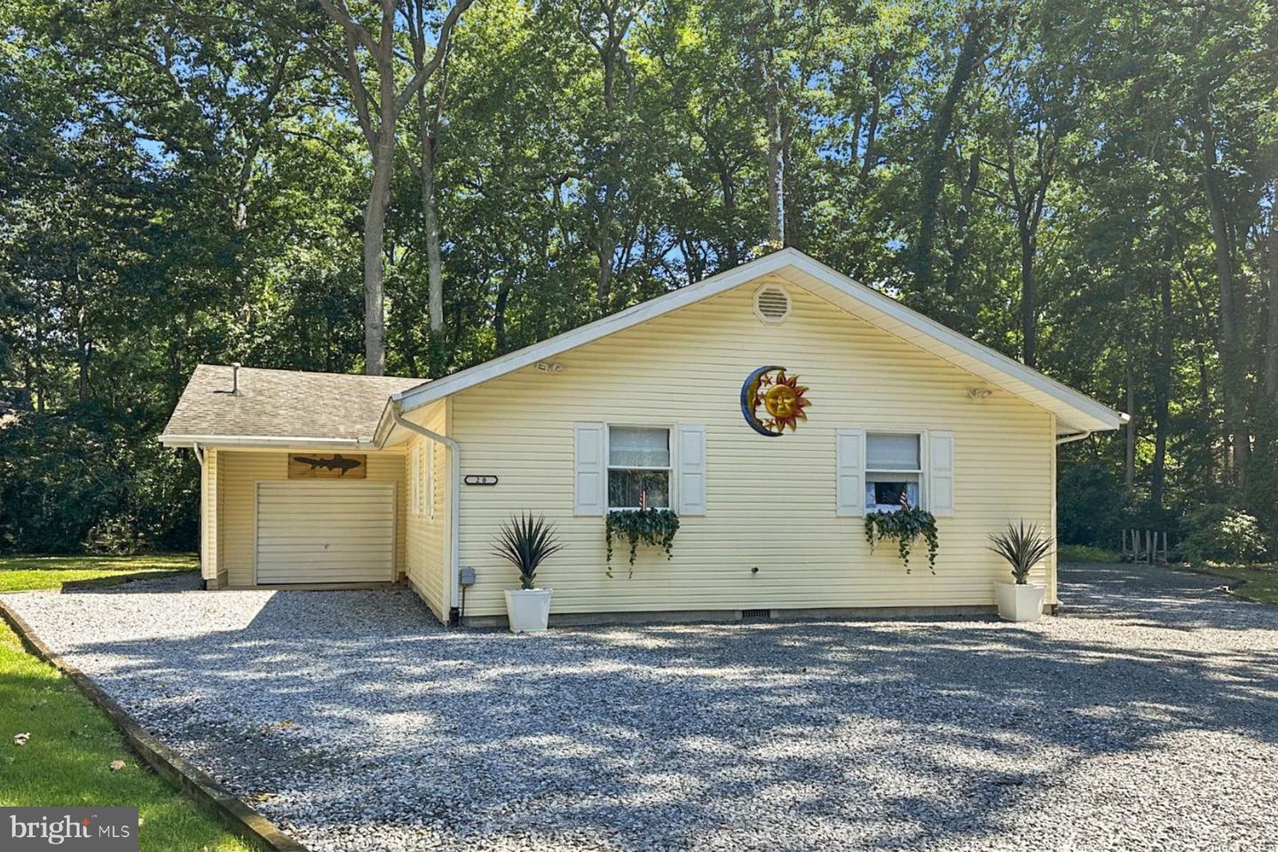 20 Southwind Property Photo 44