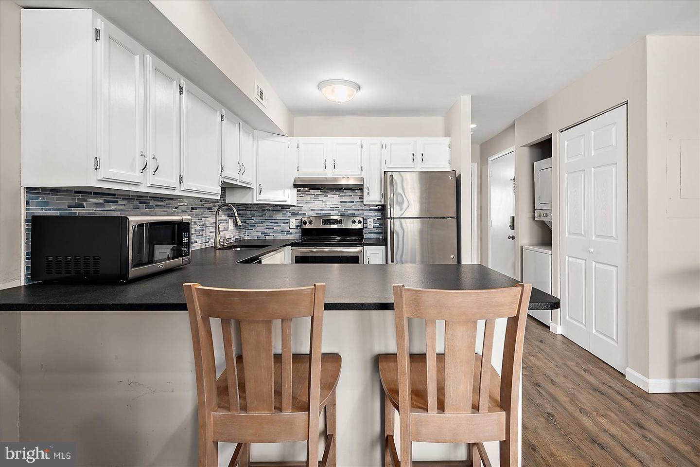 12300 Jamaica Ave #207 Property Photo 10