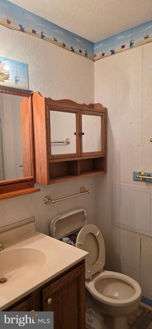 795 Ocean Pkwy Property Photo 8