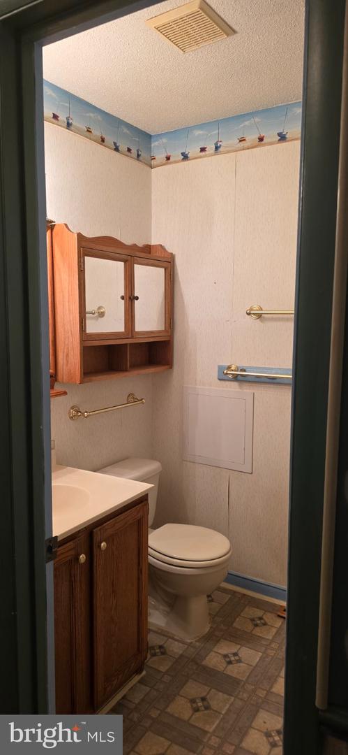 795 Ocean Pkwy Property Photo 13