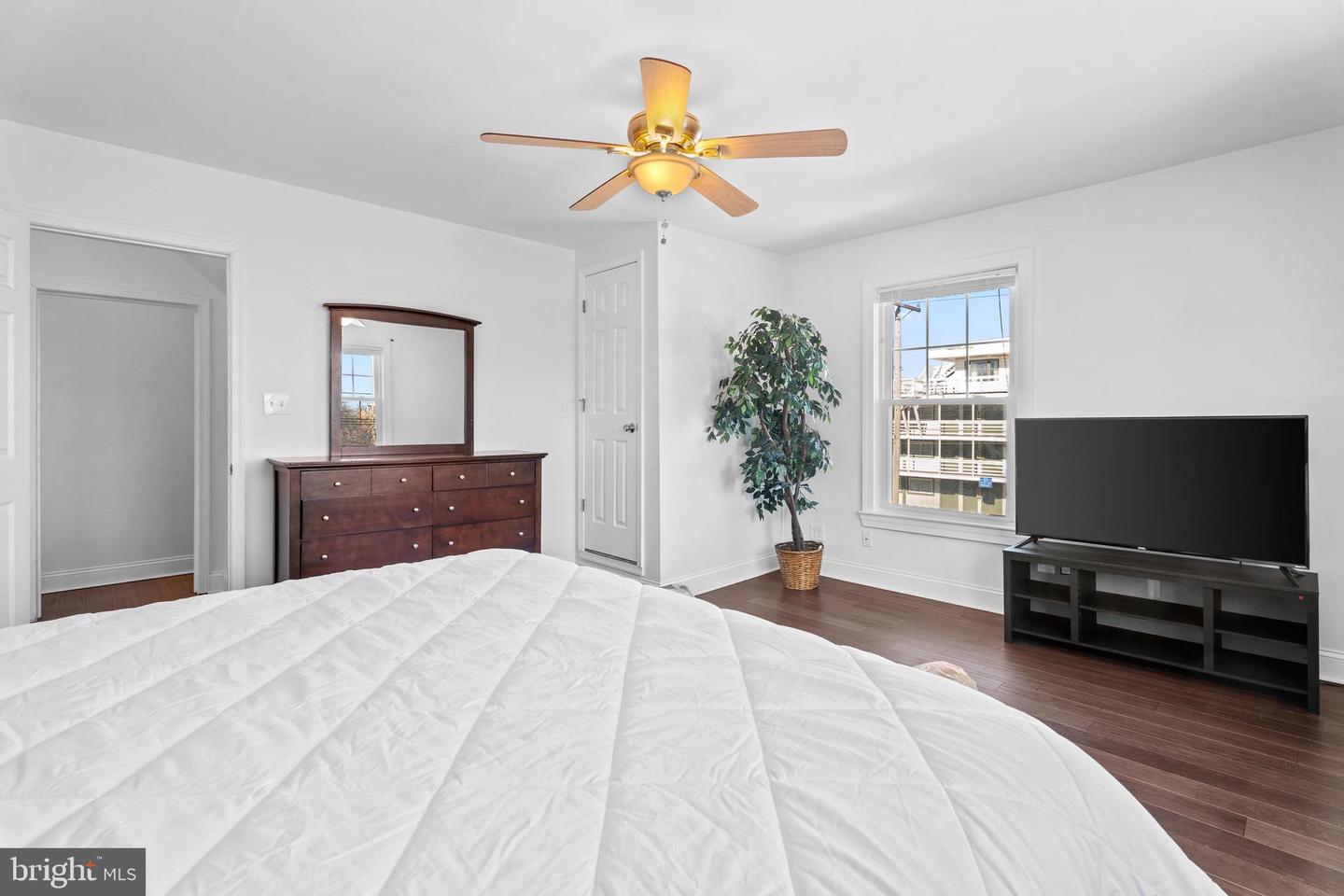 109 Baltimore Ave Property Photo 37