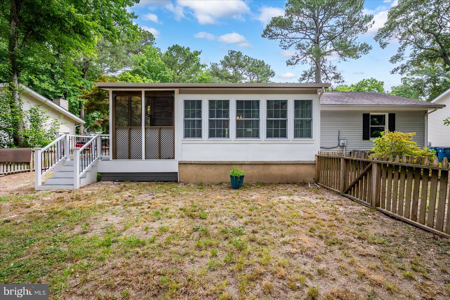 11 Bimini Ln Property Photo 2