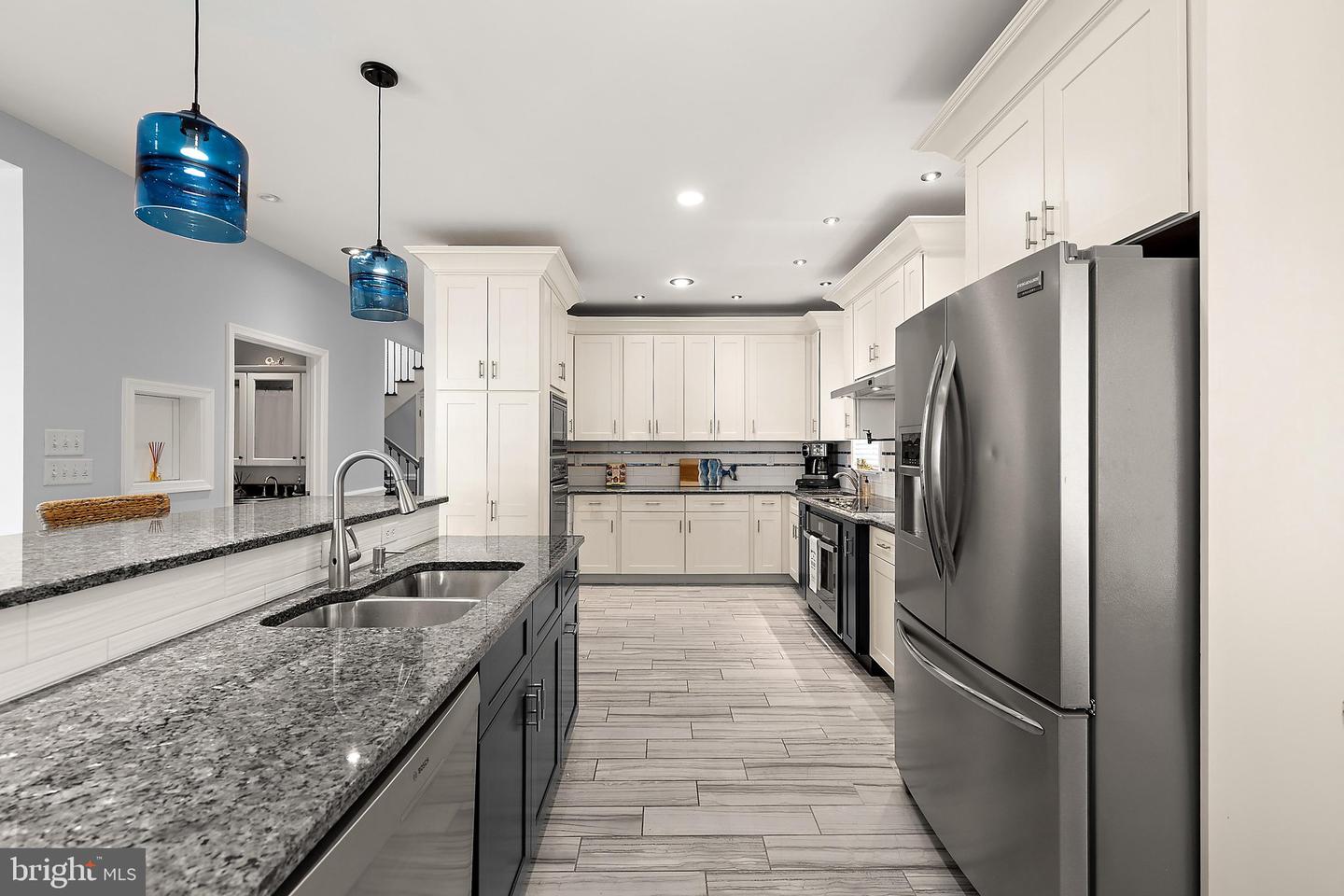 10316 Plantation Ln Property Photo 16