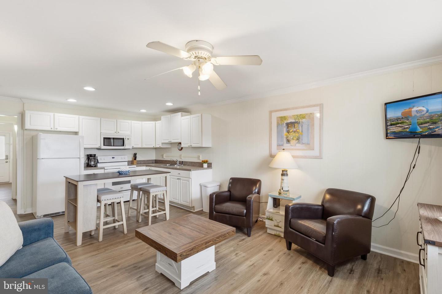 409 SAINT LOUIS AVE #60 Property Photo 1