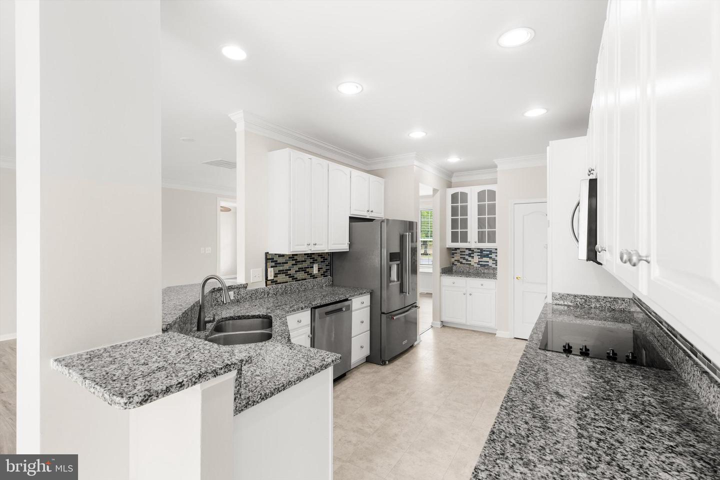 431 Dueling Way Property Photo 16
