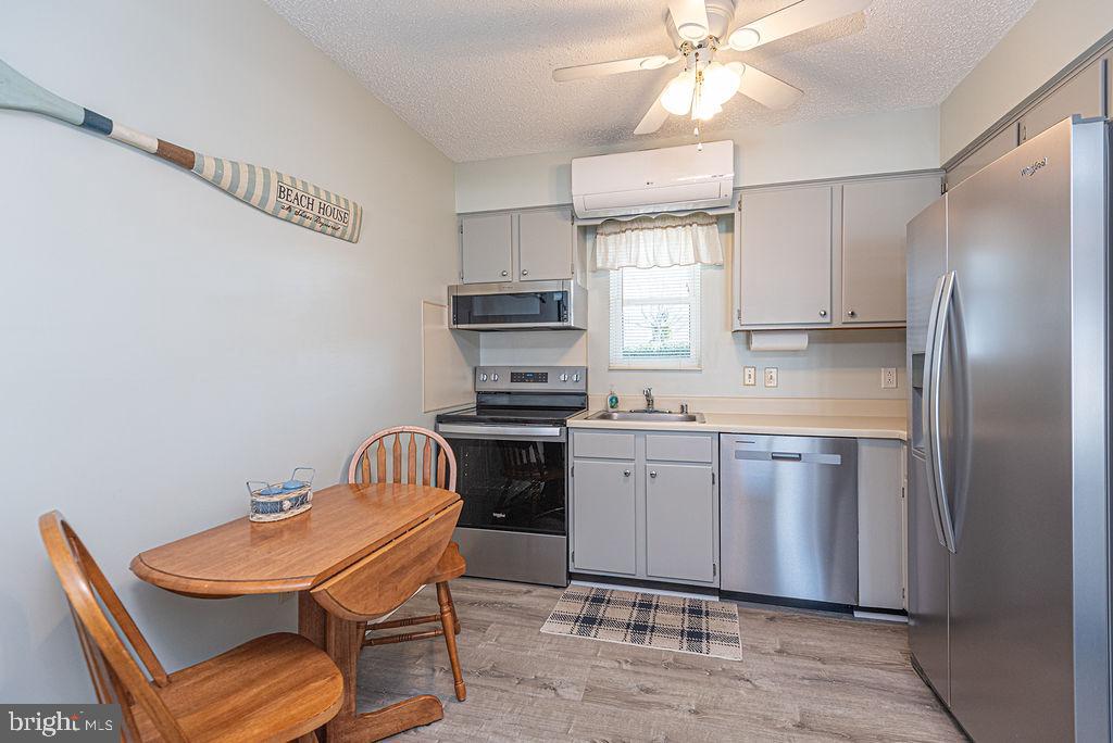 2819 Plover Dr #43 Property Photo 11