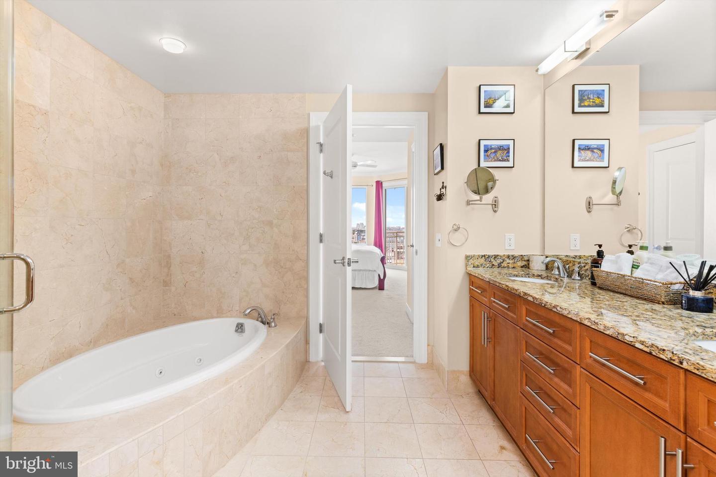 2 48th St #1405 Gateway Grand Property Photo 19