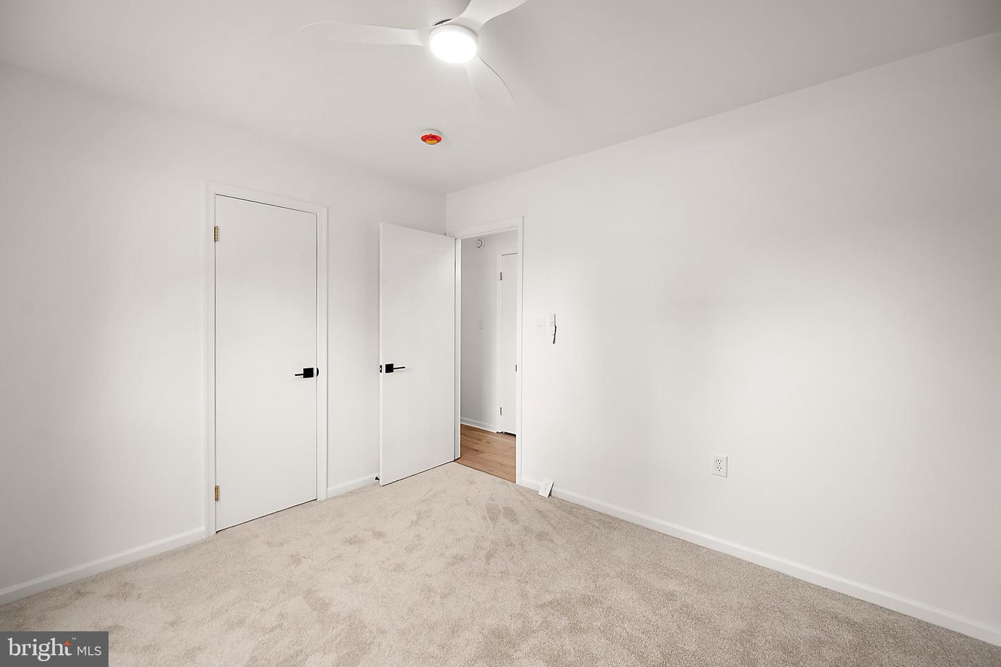 302 Franklin Ave Property Photo 19