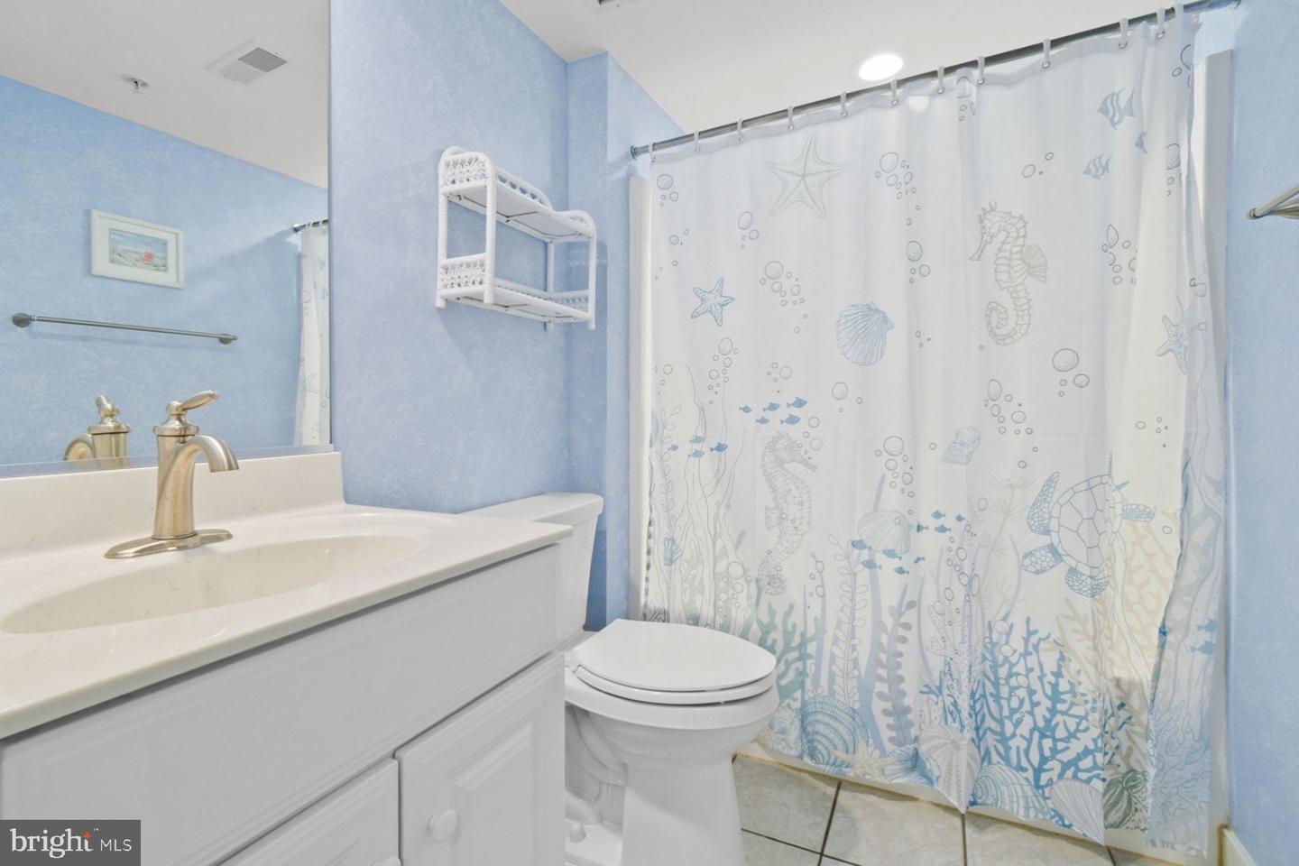 5901 Atlantic Ave #414 Property Photo 16
