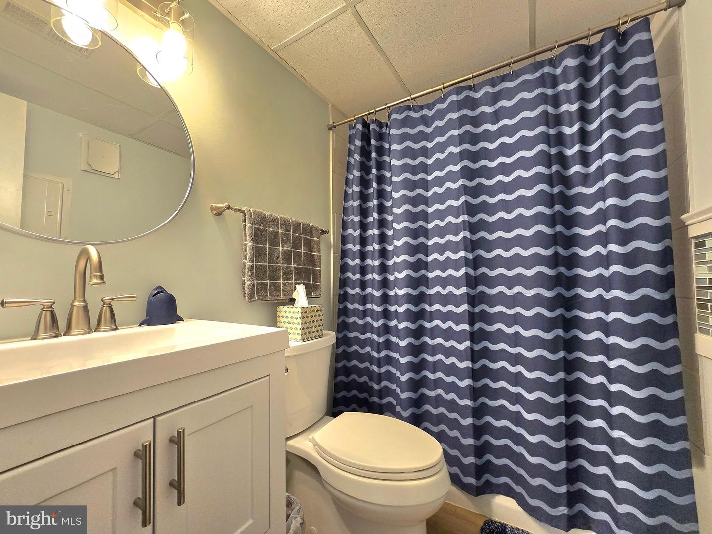 11 36th St #306 Property Photo 6
