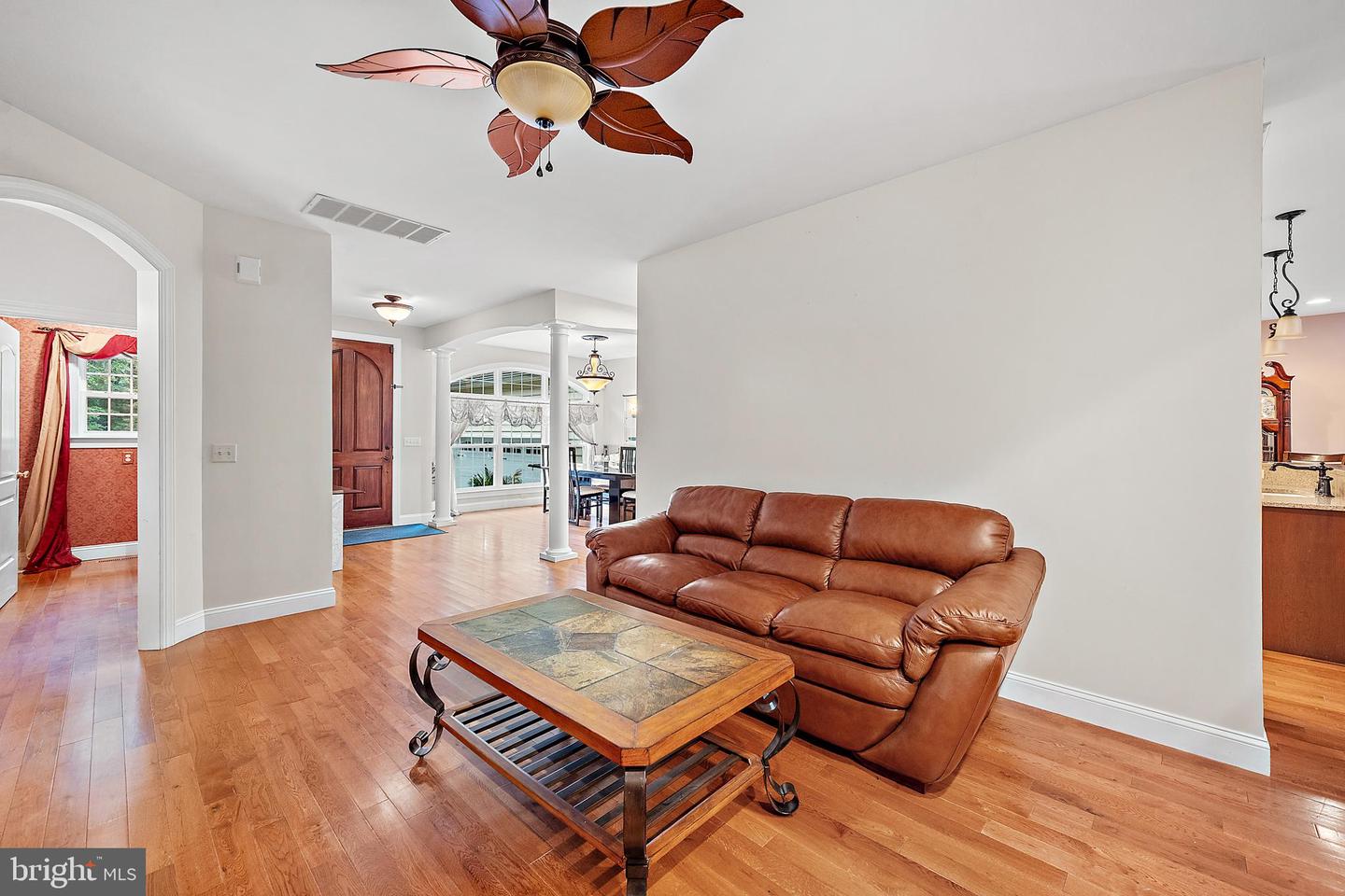12089 Saint Martins Neck Rd Property Photo 8