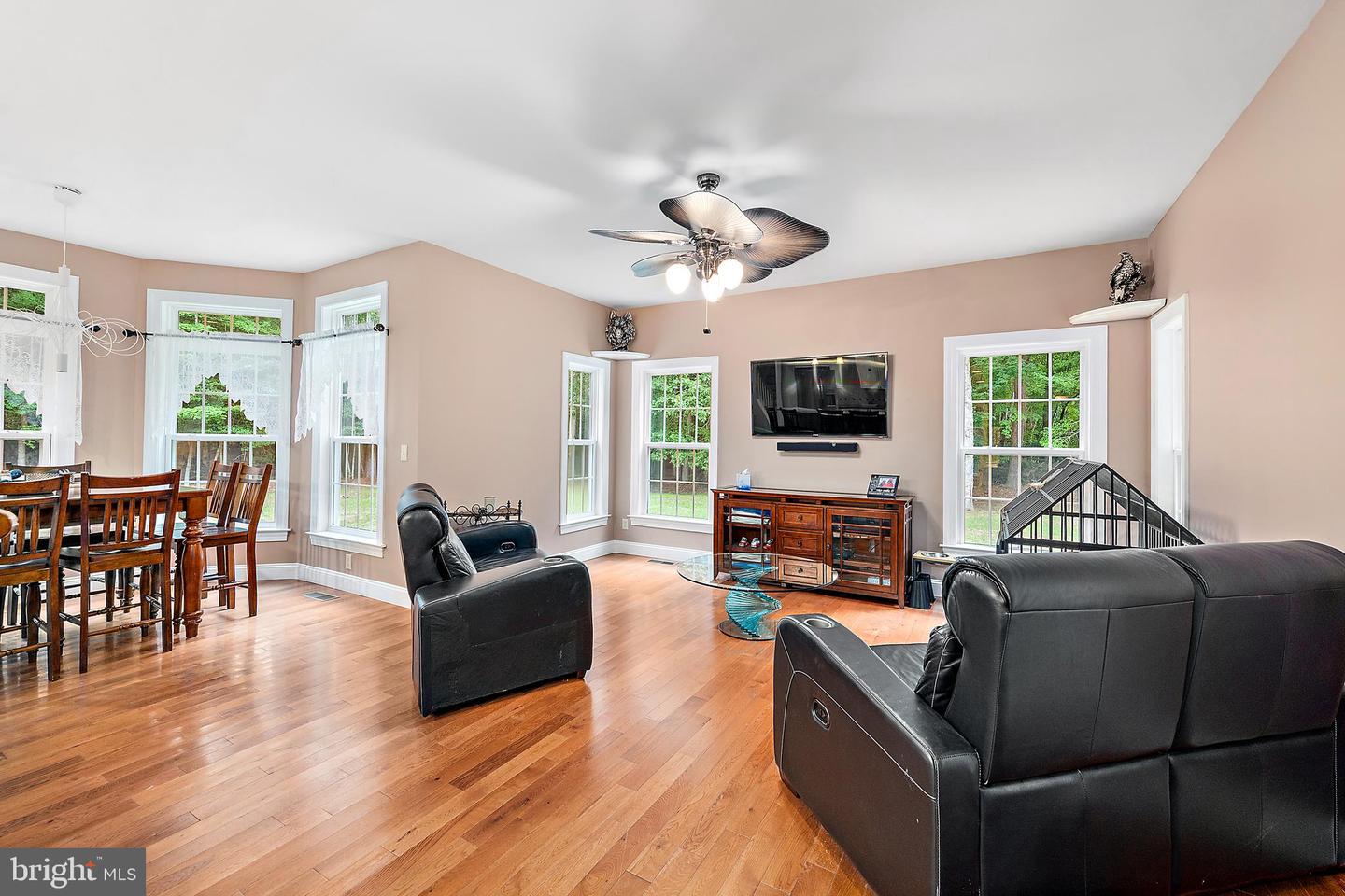 12089 Saint Martins Neck Rd Property Photo 16