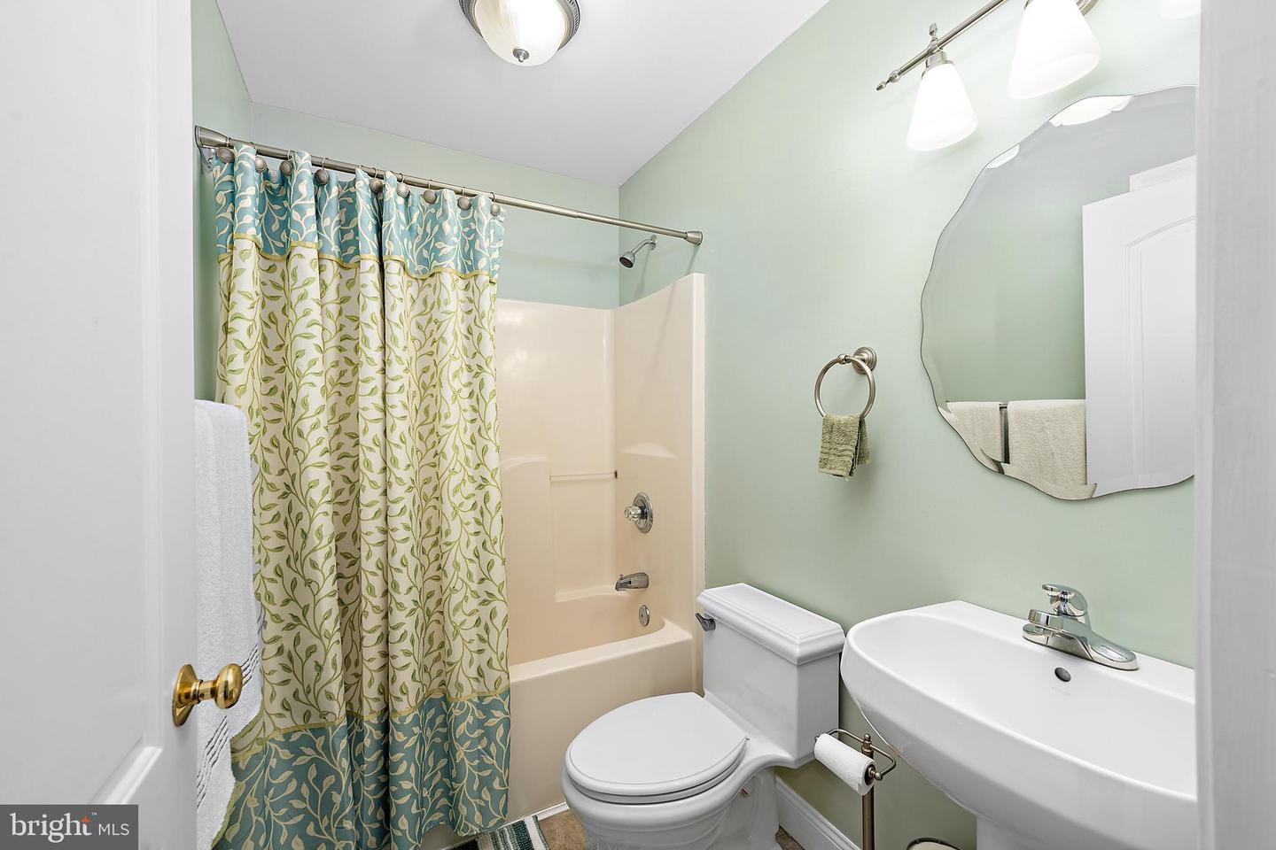 12089 Saint Martins Neck Rd Property Photo 42