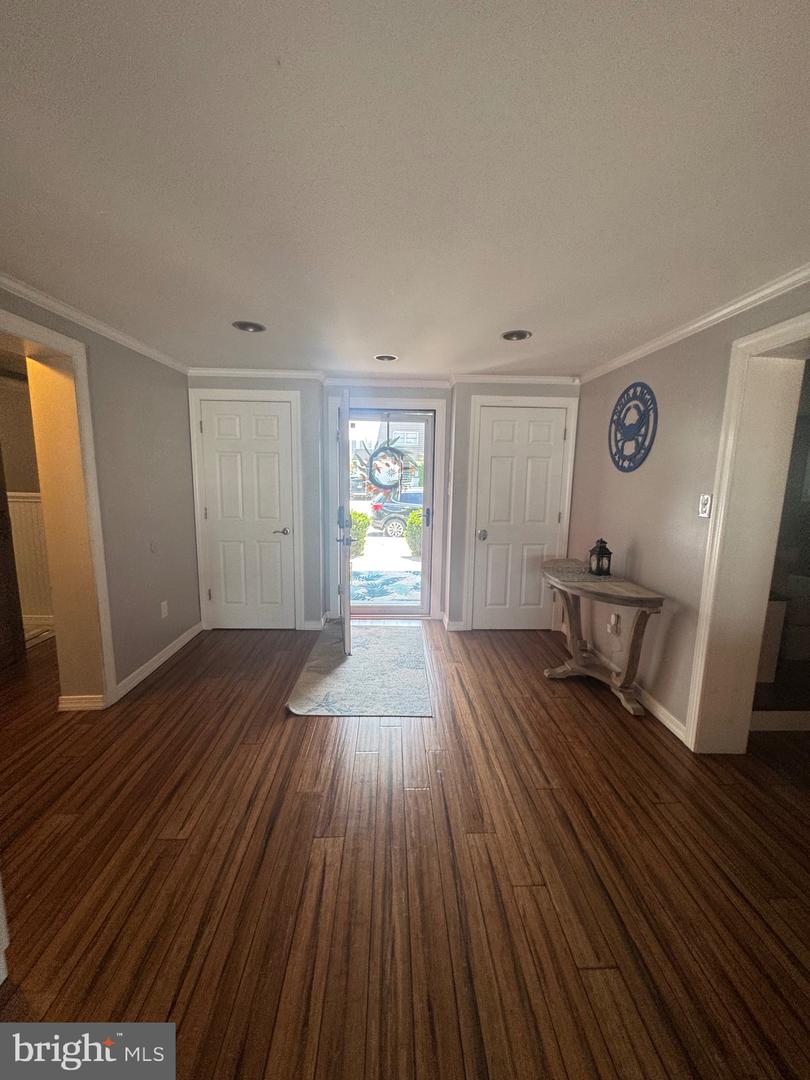 10613 Shifting Sands Dr Property Photo 12