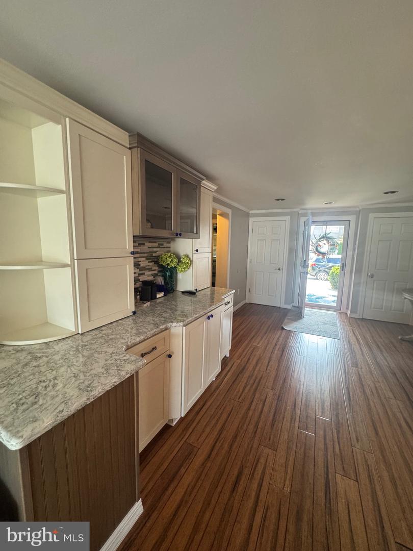10613 Shifting Sands Dr Property Photo 13