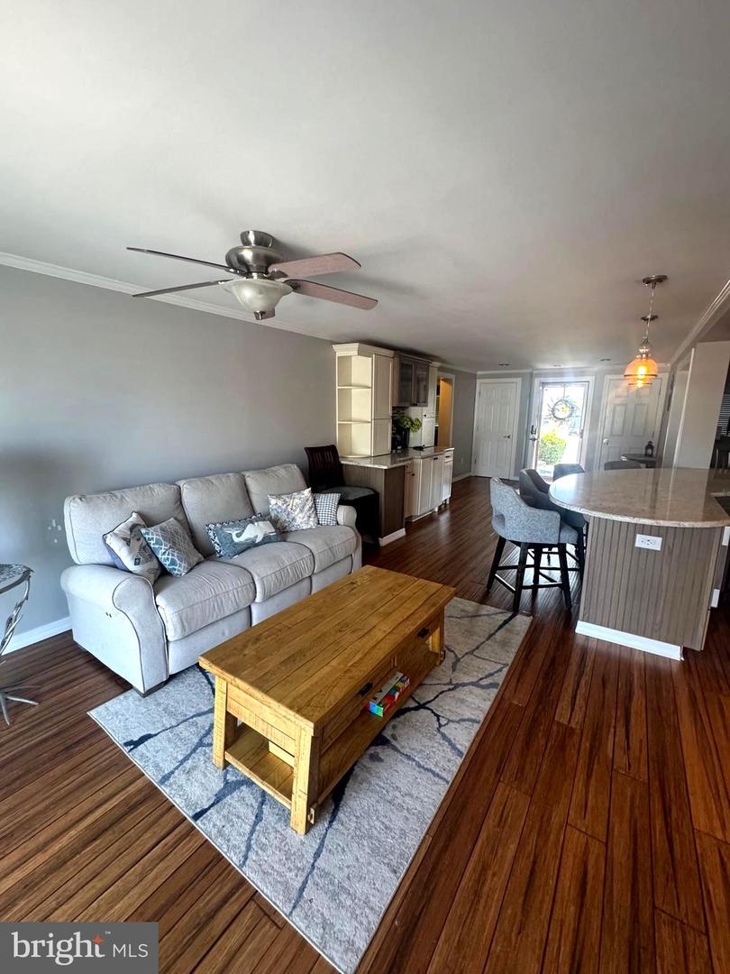 10613 Shifting Sands Dr Property Photo 16