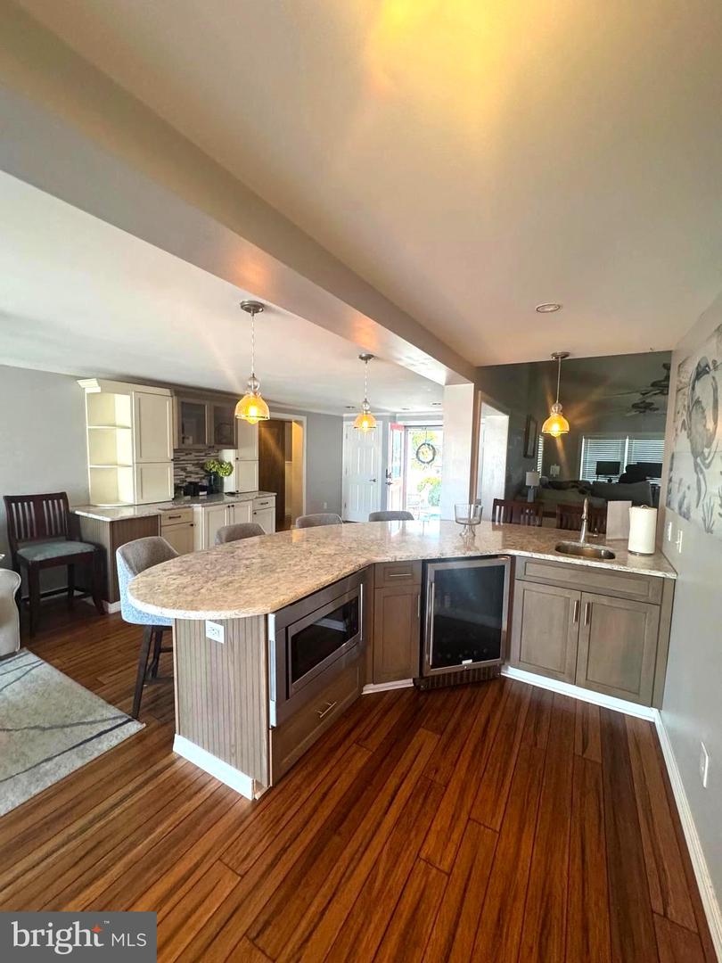 10613 Shifting Sands Dr Property Photo 20