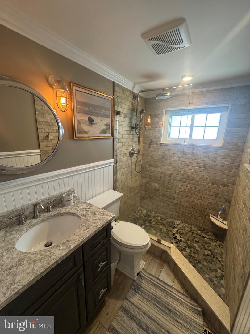 10613 Shifting Sands Dr Property Photo 33