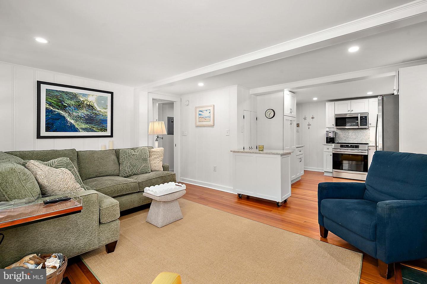 104 Bering Rd Property Photo 8