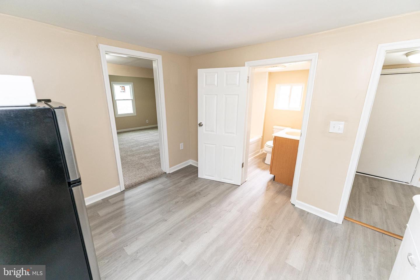 706 5th St Property Photo 10