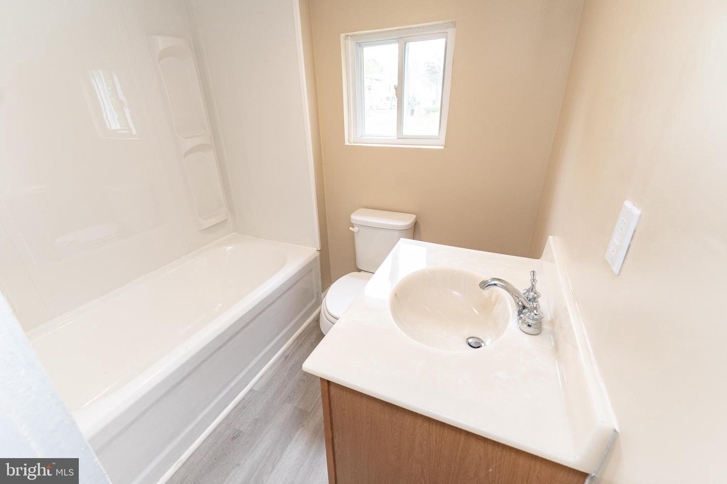 706 5th St Property Photo 13