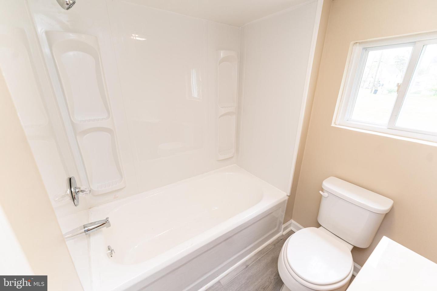706 5th St Property Photo 15