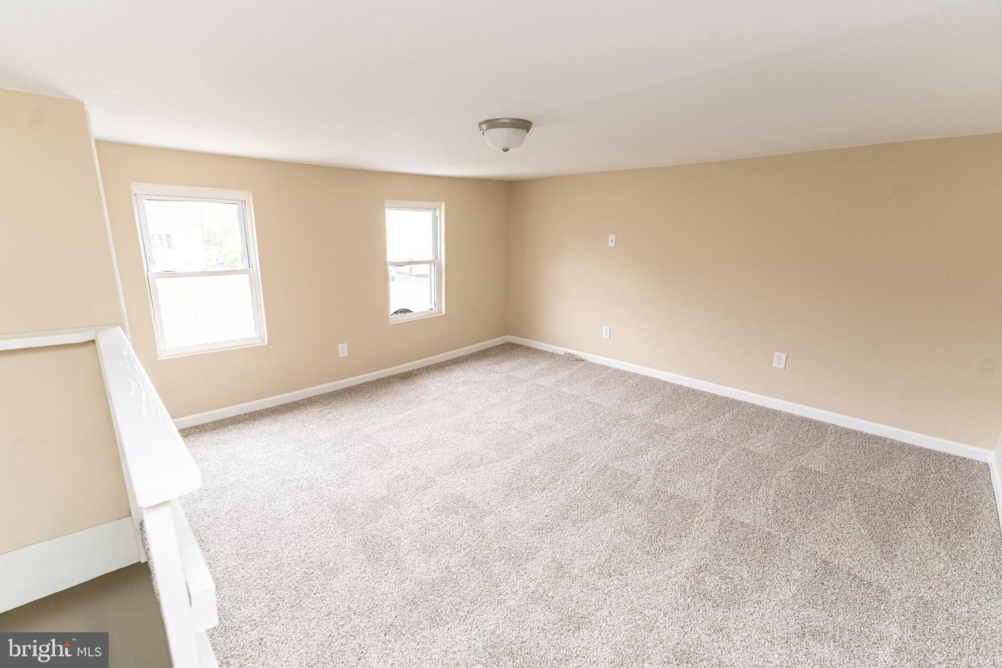 706 5th St Property Photo 19