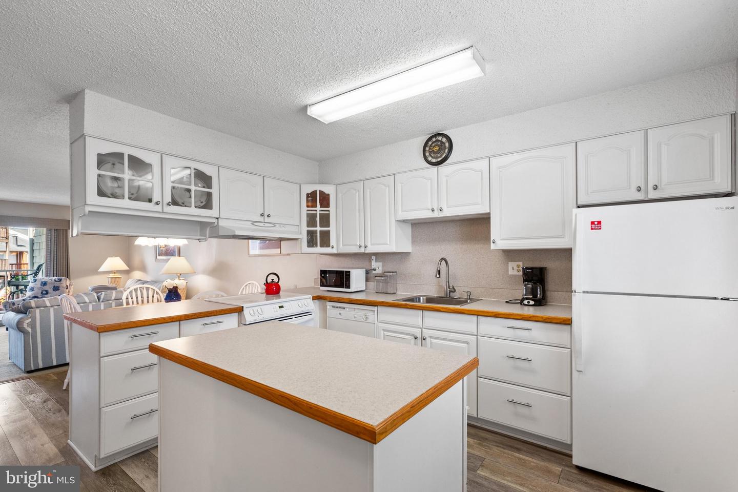 9203 Rusty Anchor Rd #a3 Property Photo 12