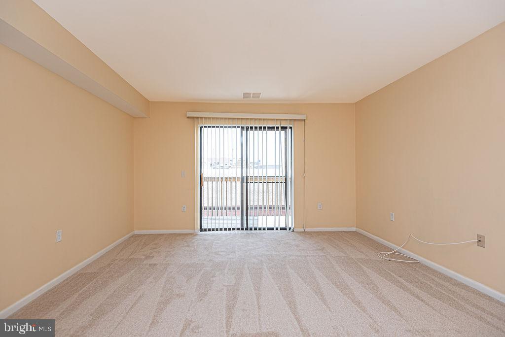 101 123rd St #384c Property Photo 4