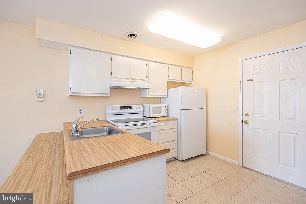 101 123rd St #384c Property Photo 13