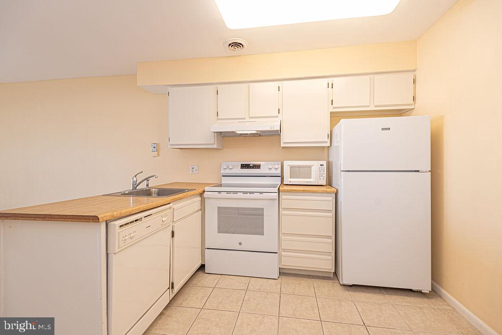 101 123rd St #384c Property Photo 14