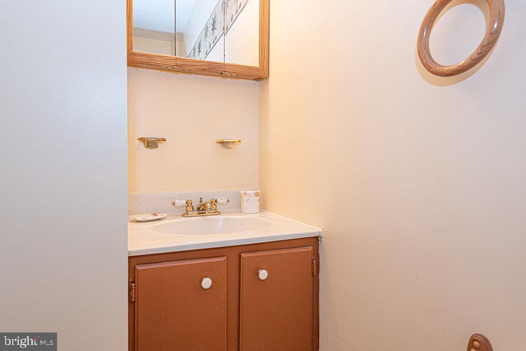 101 123rd St #384c Property Photo 24