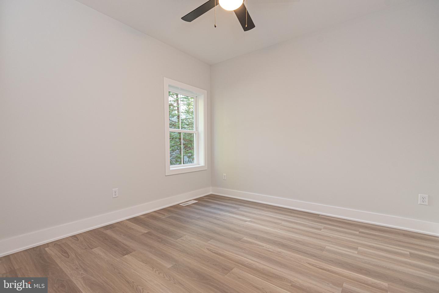 108 Nottingham Ln Property Photo 12