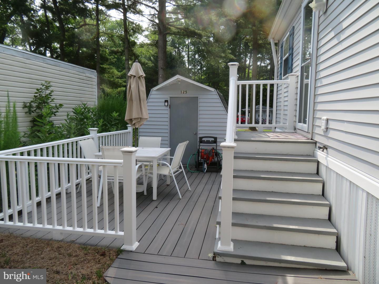125 Skipjack Cir Property Photo 3