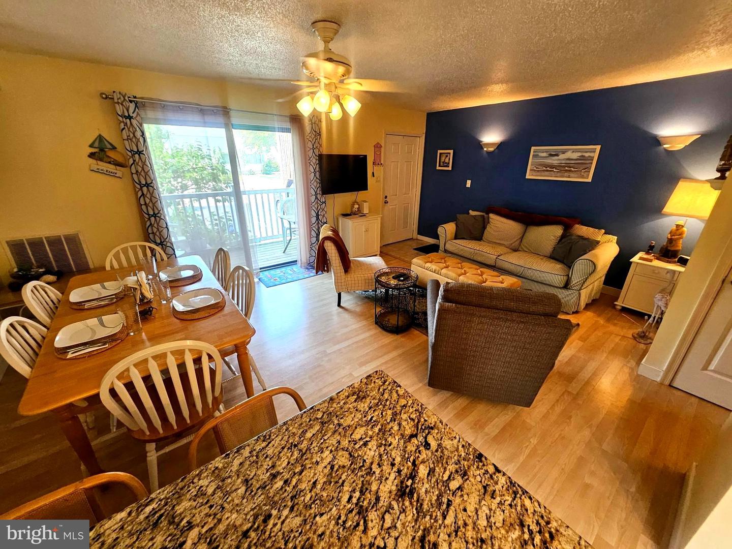 14402 Jarvis Ave #2a Property Photo 4