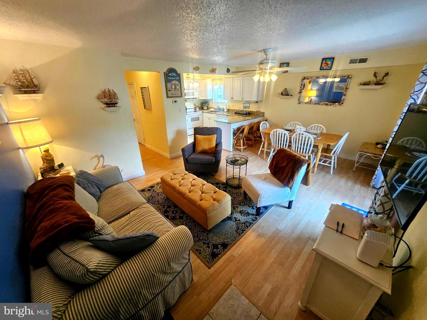 14402 Jarvis Ave #2a Property Photo 6