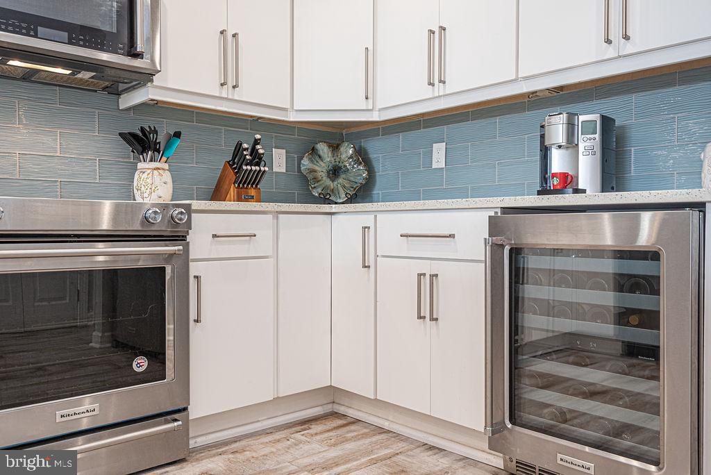 124 75th St #402 Property Photo 22