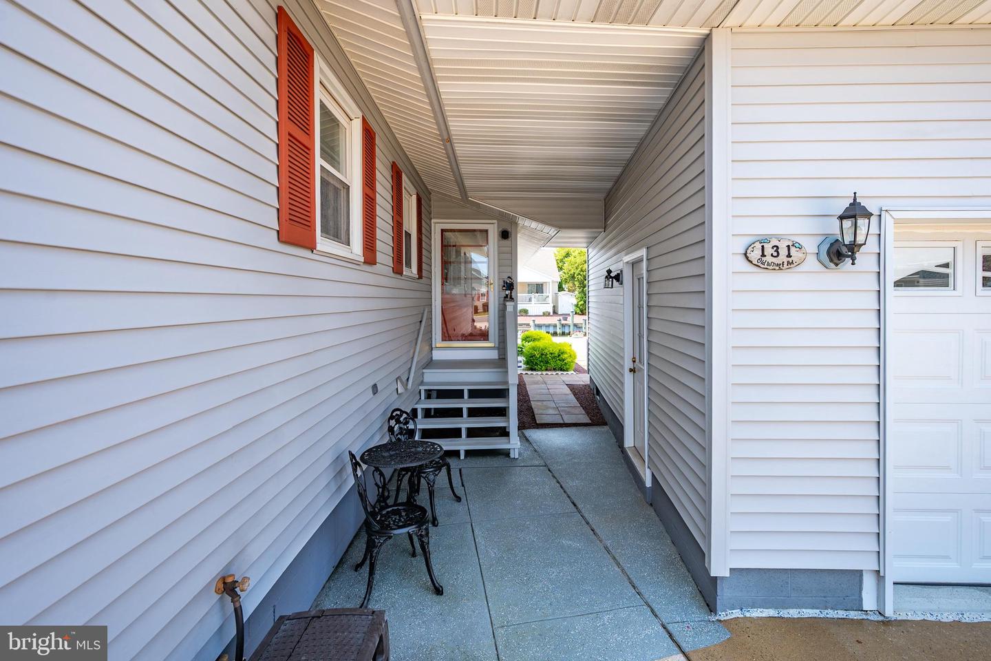 131 Old Wharf Rd Property Photo 8