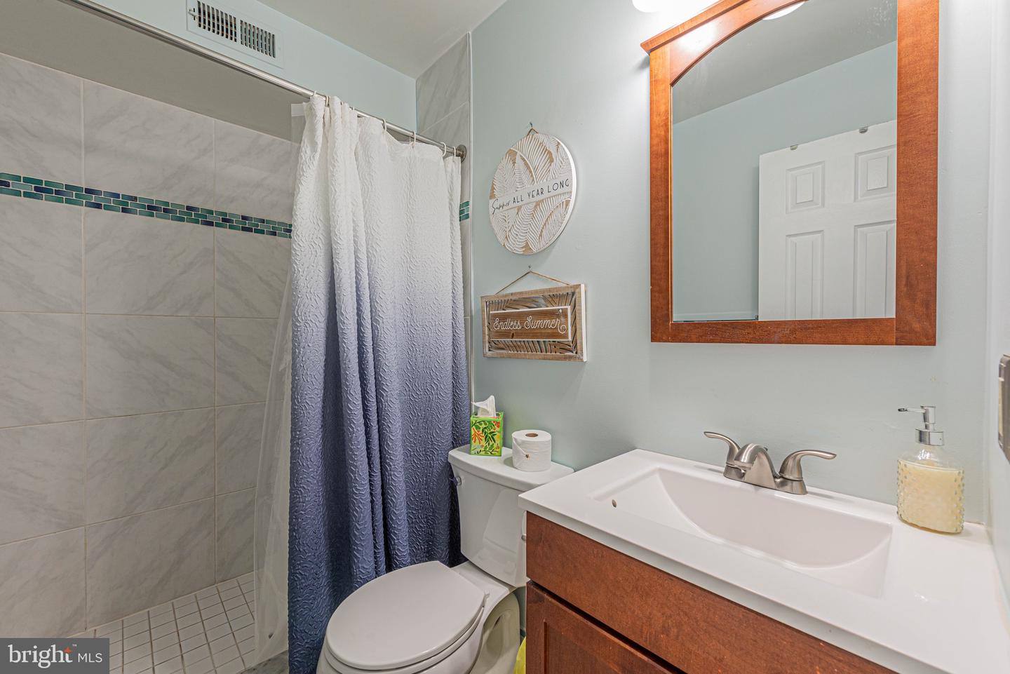 104 56th St #106 Property Photo 12