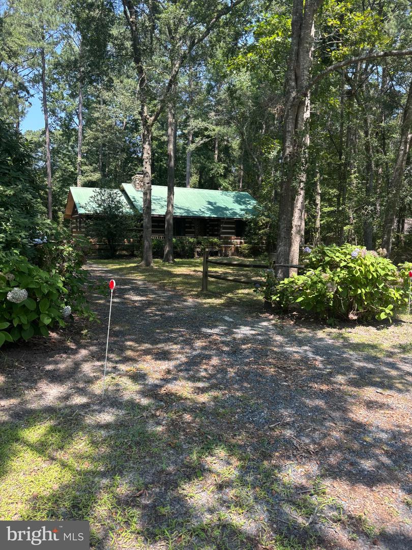 3842 Algonquin Trl Property Photo 1