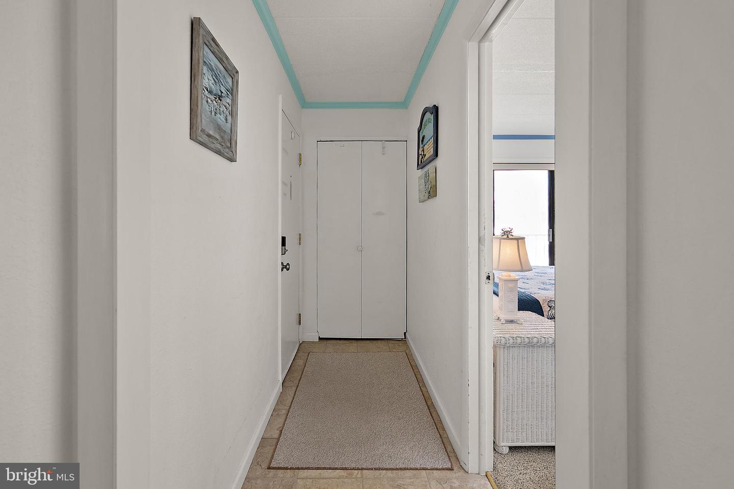 8 35th St #201 Property Photo 27