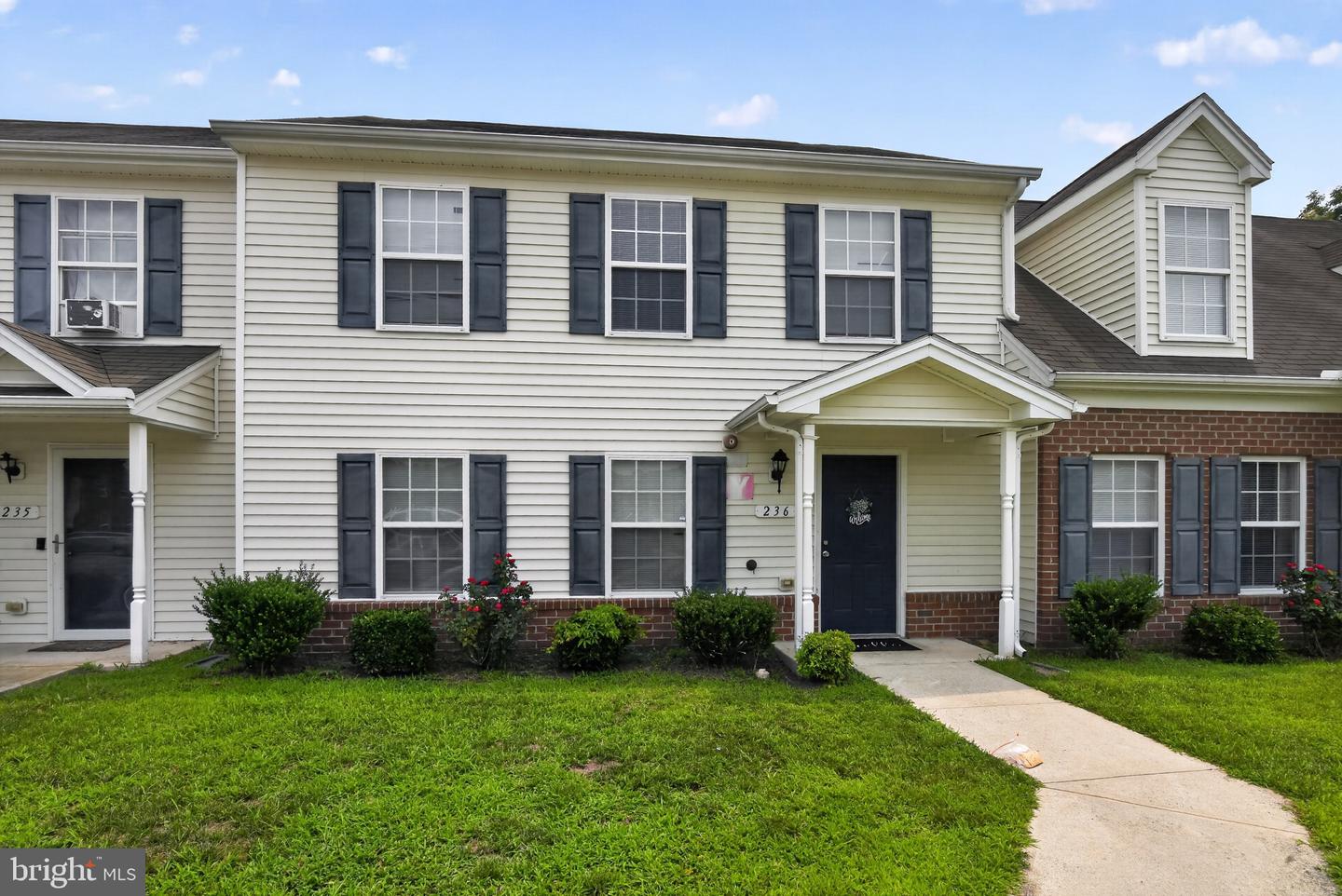 236 MORGANS CT