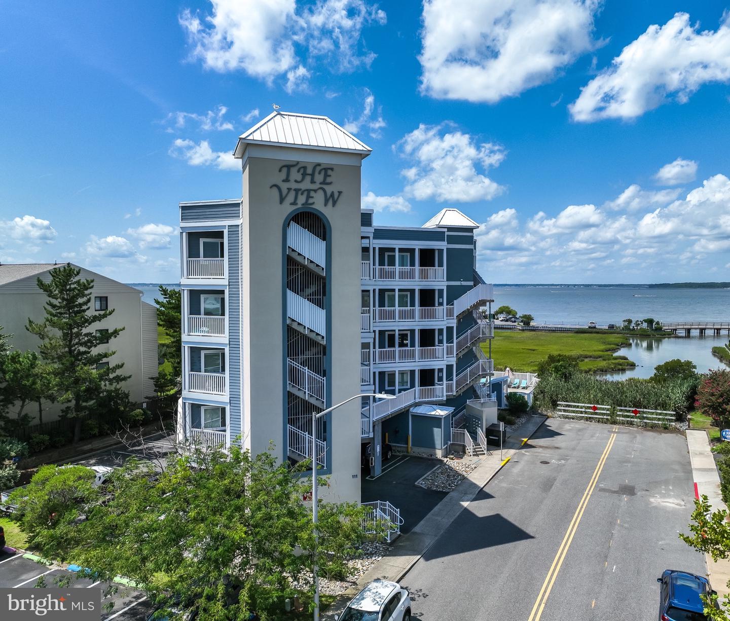111 57TH ST #UNIT 303 Property Photo 1