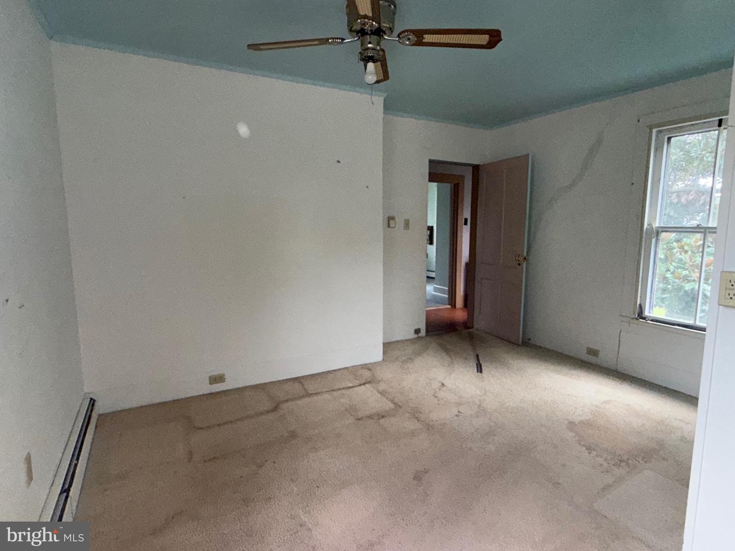 300 S Church St Property Photo 43