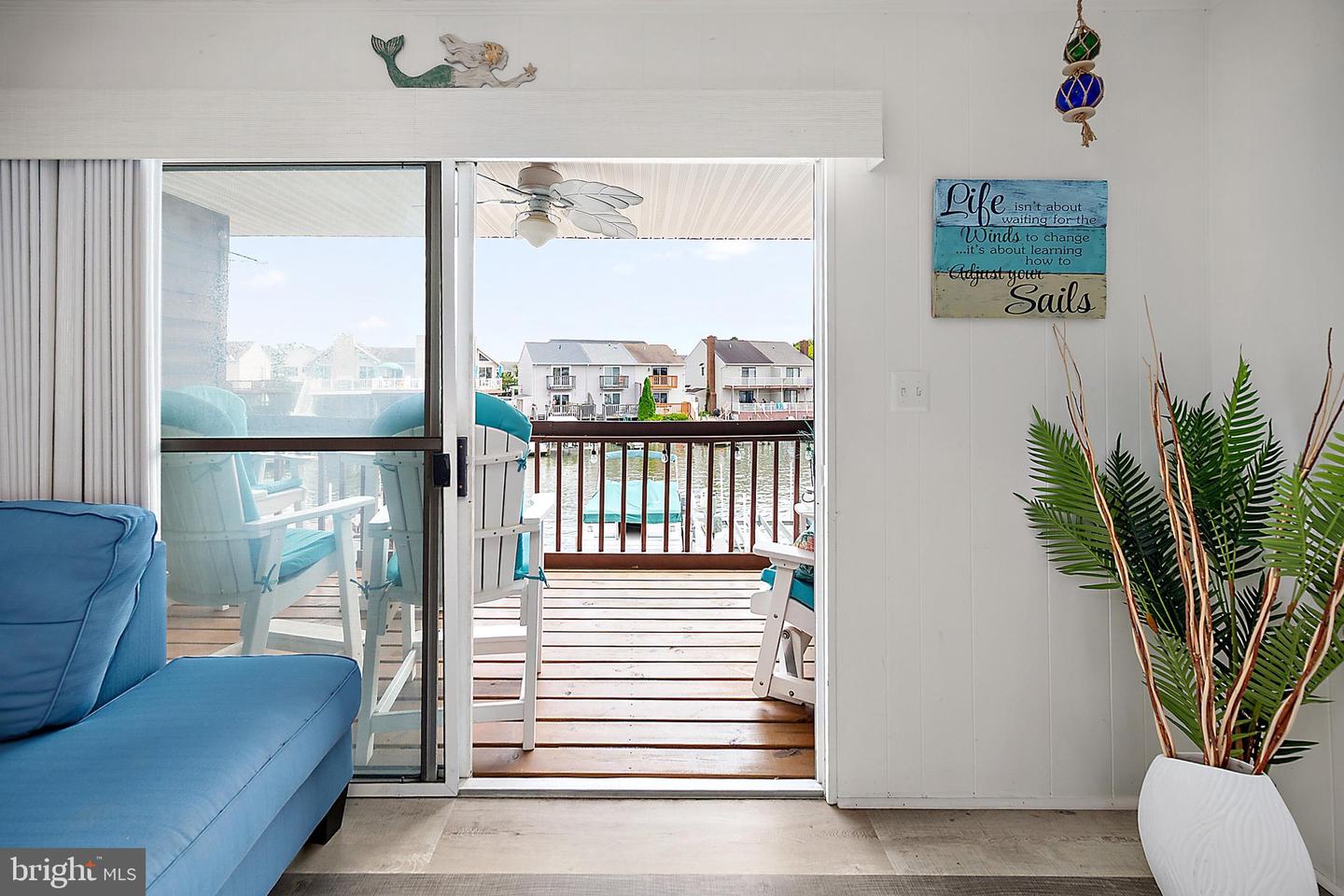 147 Newport Bay Dr #27 Property Photo 16