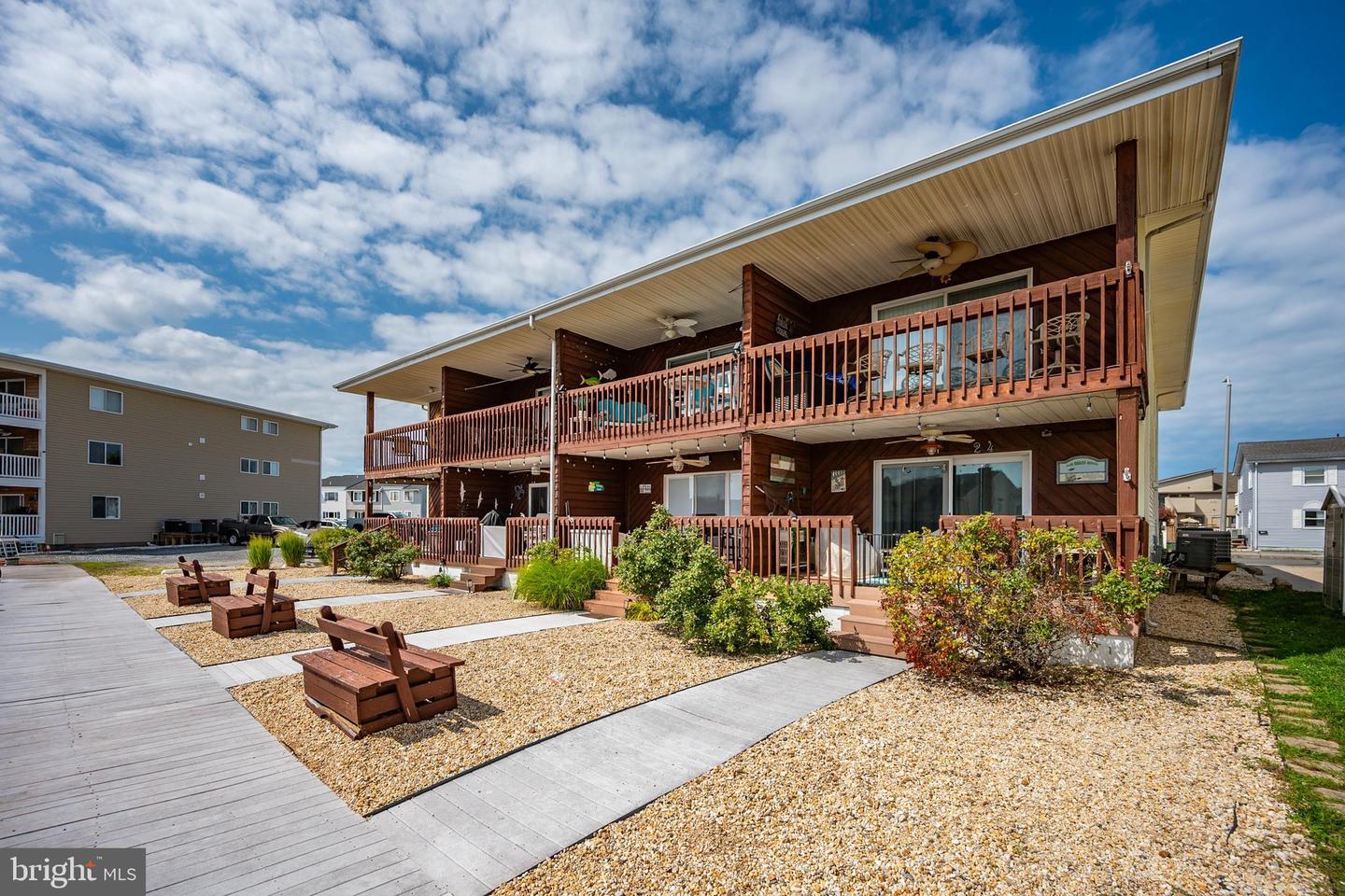 147 Newport Bay Dr #27 Property Photo 38