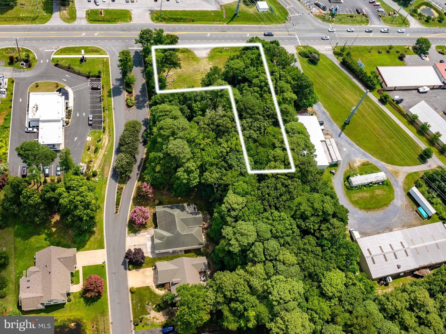 Stephen Decatur Rd Property Photo 3